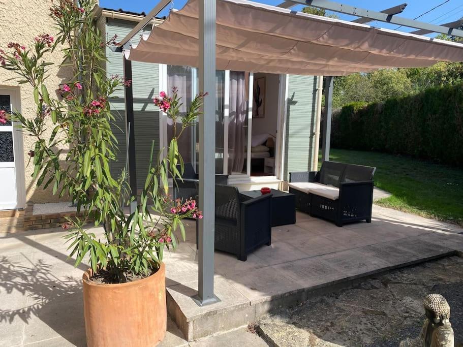 Gite Des Chabaudieres Chaneins Exterior foto
